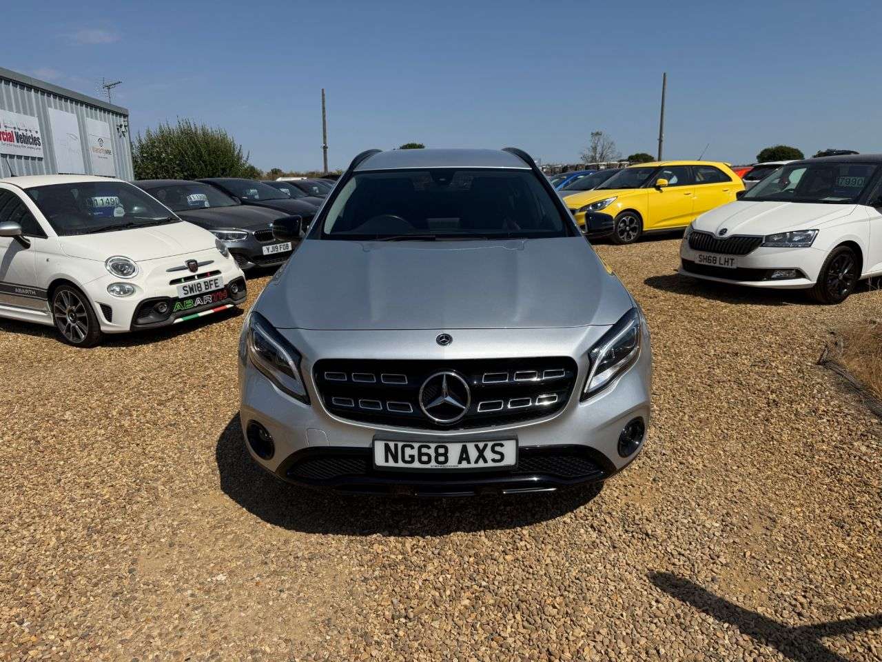 A 2018 MERCEDES-BENZ GLA 1.6 GLA180 Urban Edition SUV 5dr Petrol 7G-DCT Euro 6 (s/s) (122 ps) A 2018 MERCEDES-BENZ GLA 1.6 GLA180 Urban Edition SUV 5dr Petrol 7G-DCT Euro 6 (s/s) (122 ps)