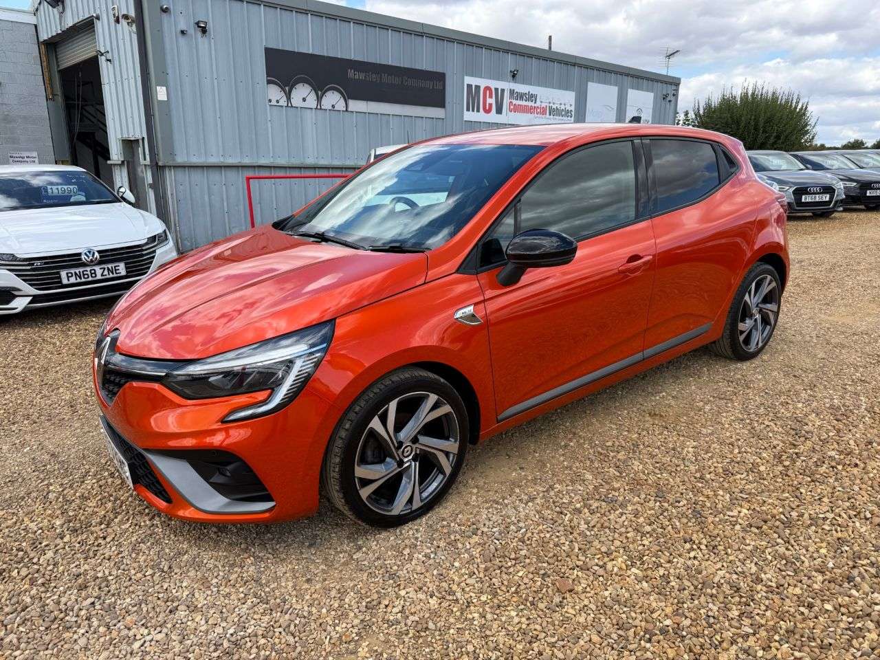 A 2023 RENAULT CLIO 1.0 TCe RS Line Hatchback 5dr Petrol Manual Euro 6 (s/s) (90 ps) A 2023 RENAULT CLIO 1.0 TCe RS Line Hatchback 5dr Petrol Manual Euro 6 (s/s) (90 ps)