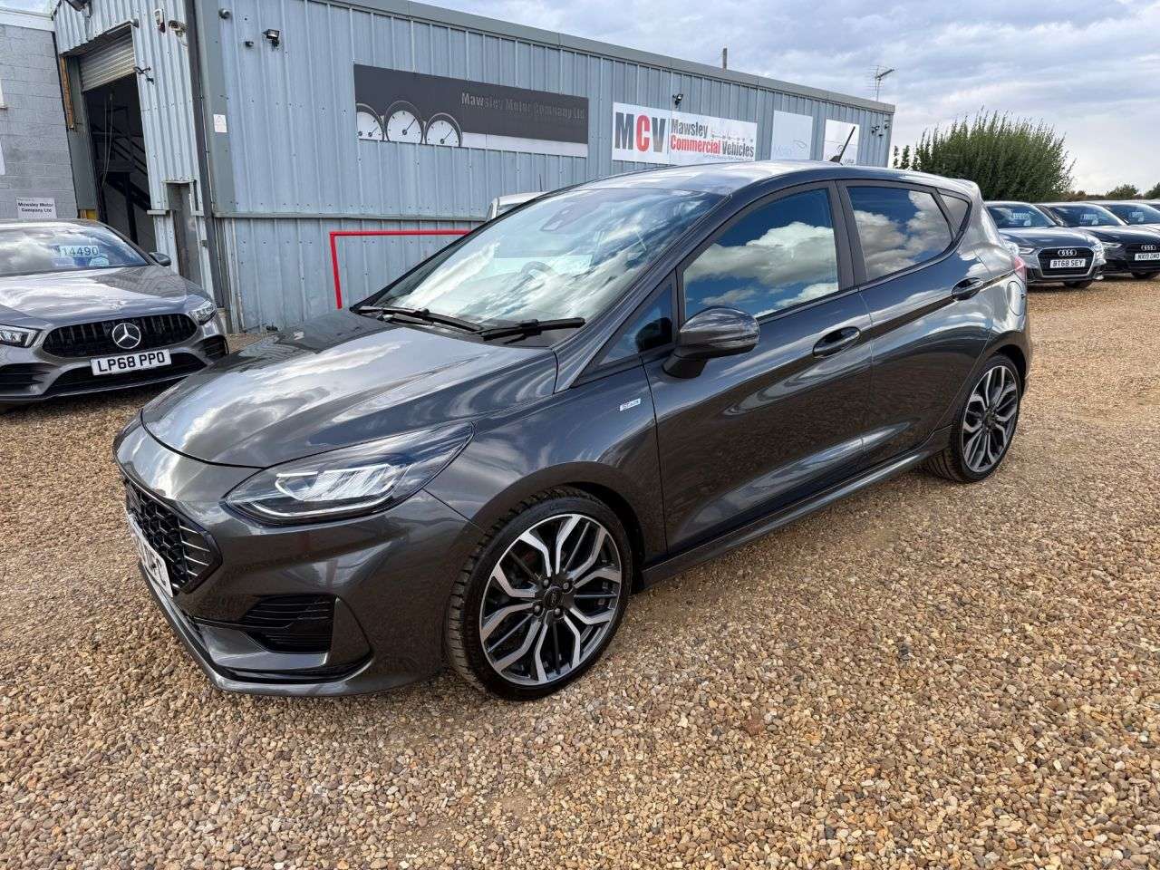 A 2023 FORD FIESTA 1.0T EcoBoost ST-Line X Hatchback 5dr Petrol Manual Euro 6 (s/s) (100 ps) A 2023 FORD FIESTA 1.0T EcoBoost ST-Line X Hatchback 5dr Petrol Manual Euro 6 (s/s) (100 ps)