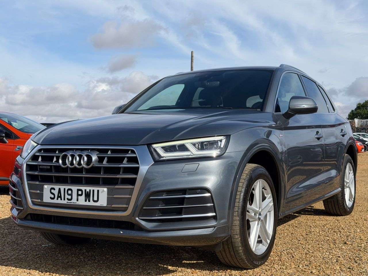2019 AUDI Q5 2019 AUDI Q5