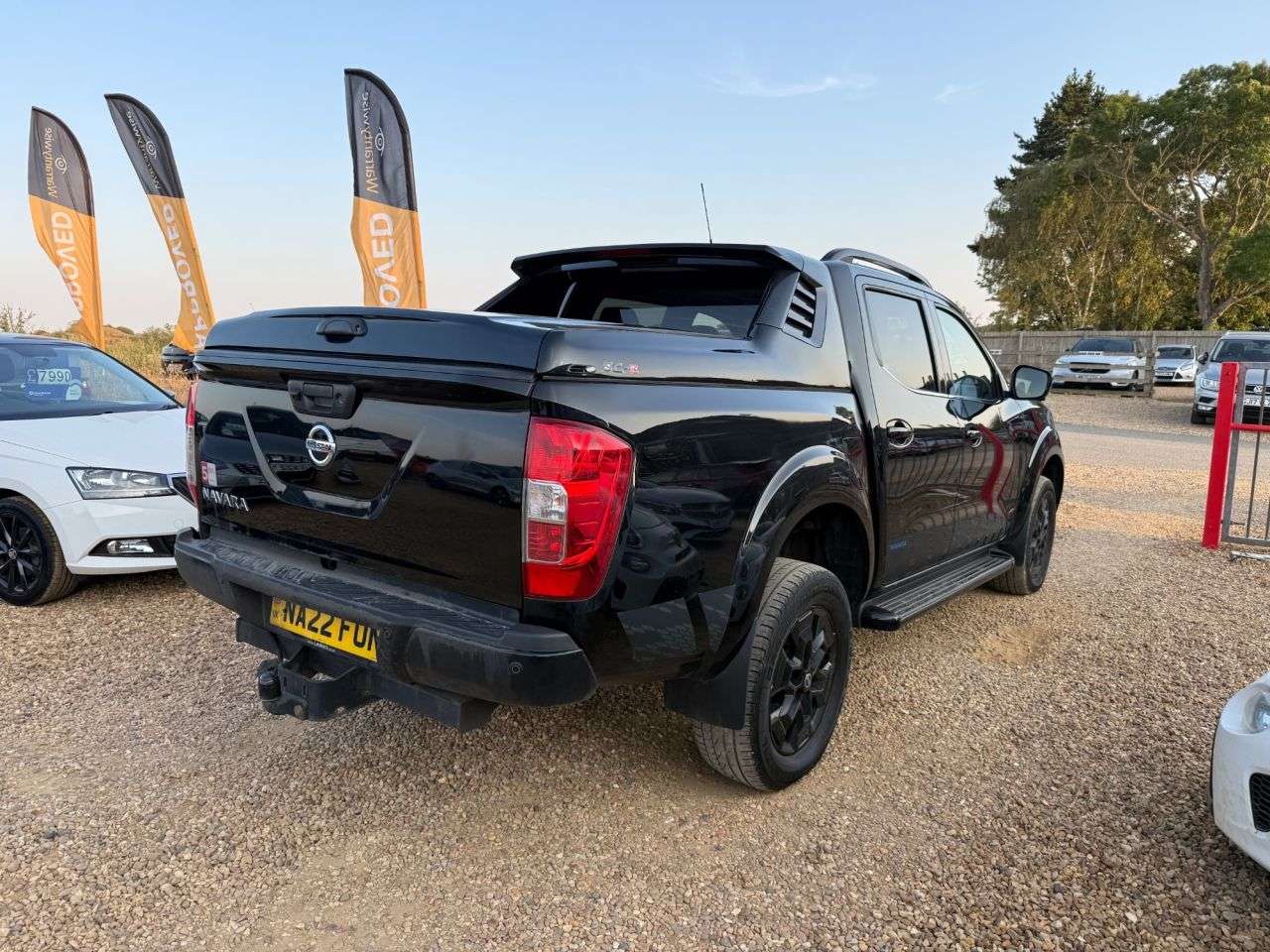 A 2022 NISSAN NAVARA 2.3 dCi N-Guard Pickup Double Cab 4dr Diesel Auto 4WD Euro 6 (190 ps) A 2022 NISSAN NAVARA 2.3 dCi N-Guard Pickup Double Cab 4dr Diesel Auto 4WD Euro 6 (190 ps)