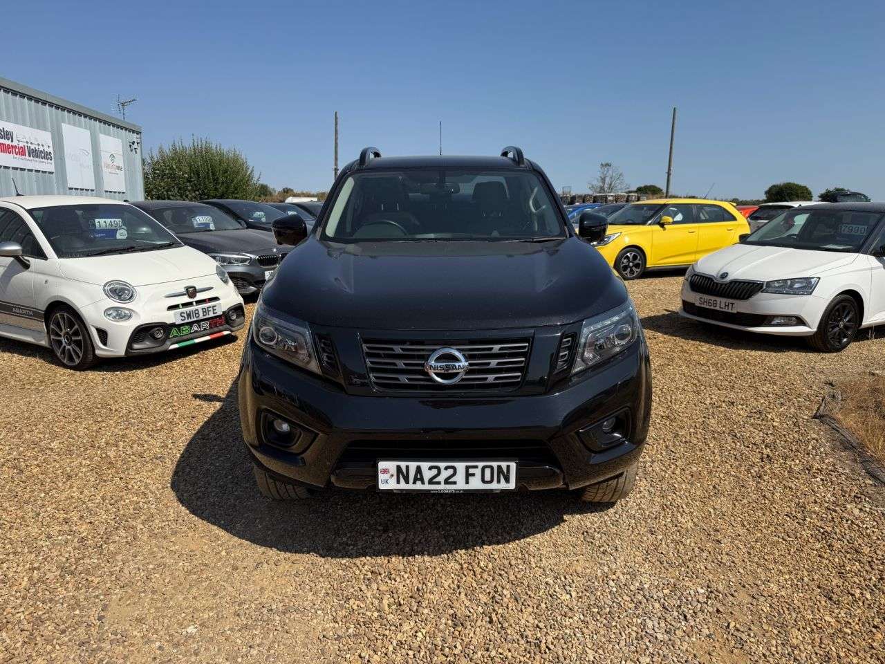 A 2022 NISSAN NAVARA 2.3 dCi N-Guard Pickup Double Cab 4dr Diesel Auto 4WD Euro 6 (190 ps) A 2022 NISSAN NAVARA 2.3 dCi N-Guard Pickup Double Cab 4dr Diesel Auto 4WD Euro 6 (190 ps)