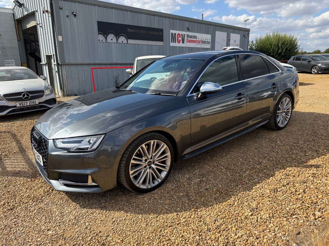 A 2018 AUDI S4 3.0 TFSI V6 Saloon 4dr Petrol Tiptronic quattro Euro 6 (s/s) (354 ps) A 2018 AUDI S4 3.0 TFSI V6 Saloon 4dr Petrol Tiptronic quattro Euro 6 (s/s) (354 ps)