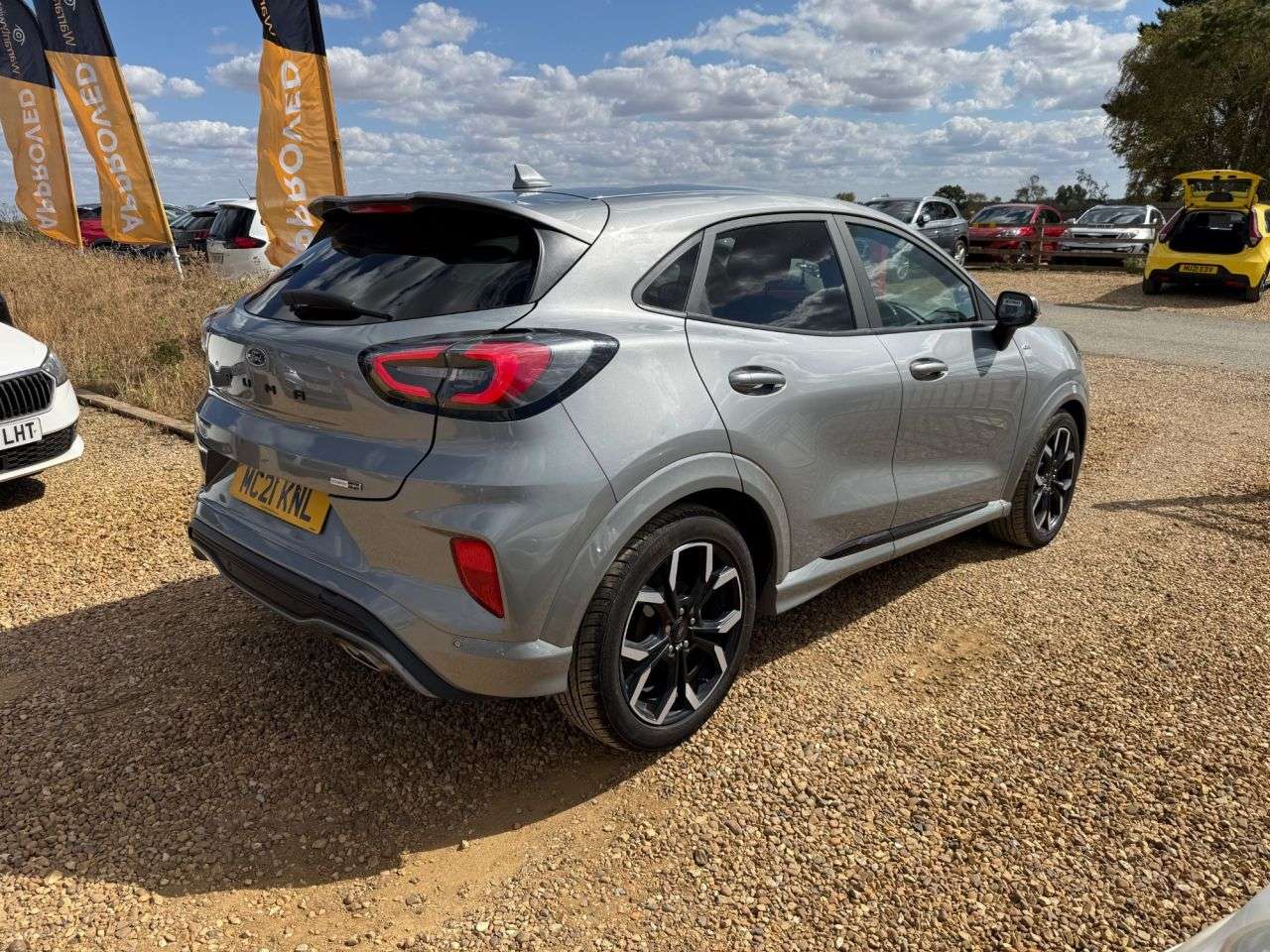A 2021 FORD PUMA 1.0T EcoBoost MHEV ST-Line X SUV 5dr Petrol Manual Euro 6 (s/s) (125 ps) A 2021 FORD PUMA 1.0T EcoBoost MHEV ST-Line X SUV 5dr Petrol Manual Euro 6 (s/s) (125 ps)