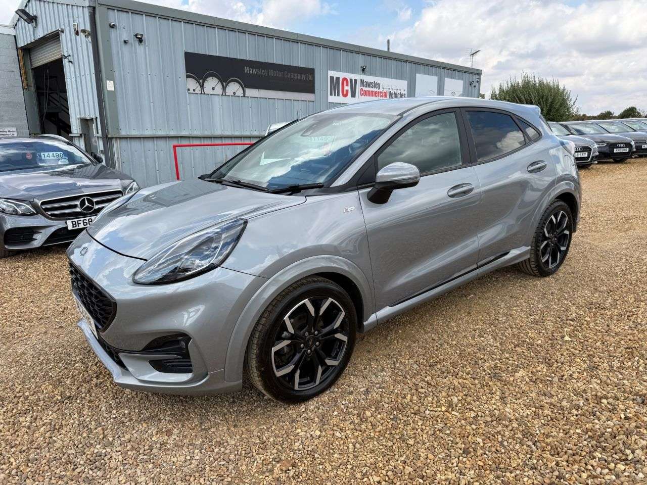 A 2021 FORD PUMA 1.0T EcoBoost MHEV ST-Line X SUV 5dr Petrol Manual Euro 6 (s/s) (125 ps) A 2021 FORD PUMA 1.0T EcoBoost MHEV ST-Line X SUV 5dr Petrol Manual Euro 6 (s/s) (125 ps)