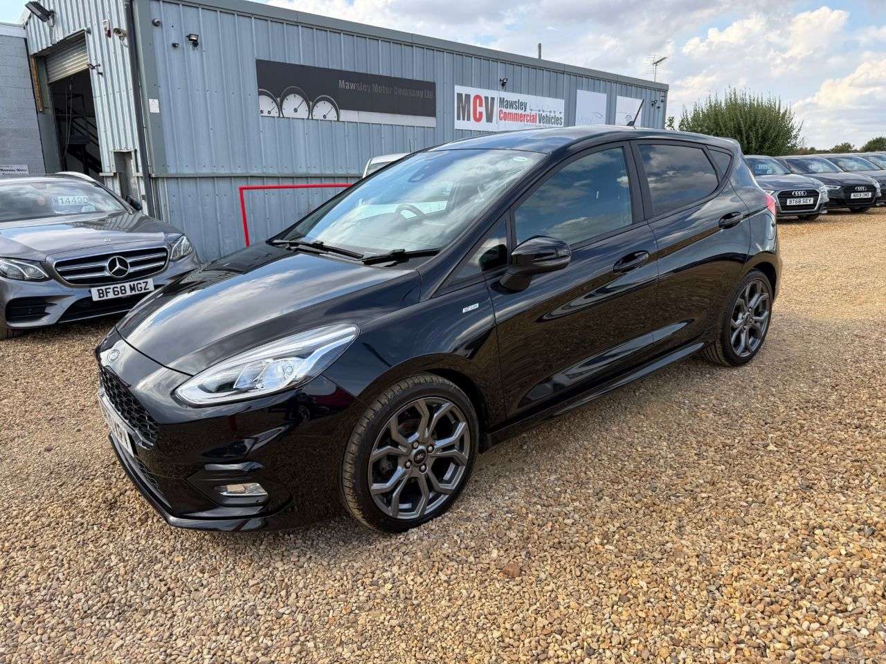 A 2020 FORD FIESTA 1.0T EcoBoost ST-Line Edition Hatchback 5dr Petrol Manual Euro 6 (s/s) (125 A 2020 FORD FIESTA 1.0T EcoBoost ST-Line Edition Hatchback 5dr Petrol Manual Euro 6 (s/s) (125