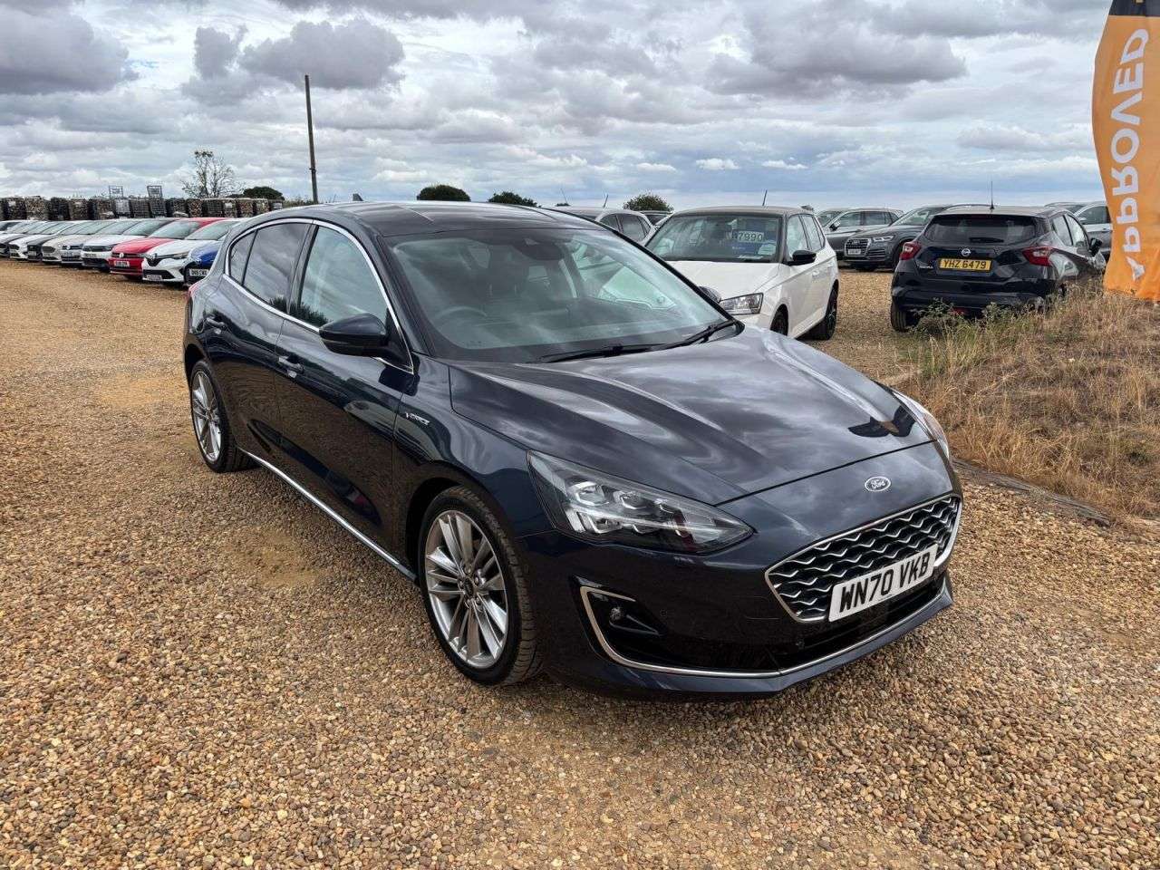 A 2020 FORD FOCUS 1.0T EcoBoost Vignale Hatchback 5dr Petrol Manual Euro 6 (s/s) (125 ps) A 2020 FORD FOCUS 1.0T EcoBoost Vignale Hatchback 5dr Petrol Manual Euro 6 (s/s) (125 ps)