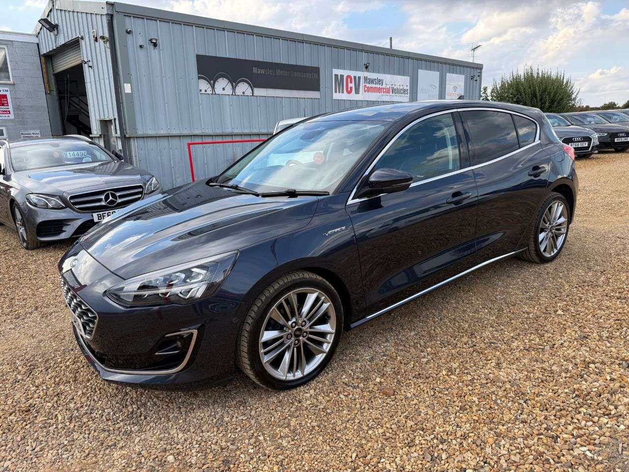 A 2020 FORD FOCUS 1.0T EcoBoost Vignale Hatchback 5dr Petrol Manual Euro 6 (s/s) (125 ps) A 2020 FORD FOCUS 1.0T EcoBoost Vignale Hatchback 5dr Petrol Manual Euro 6 (s/s) (125 ps)