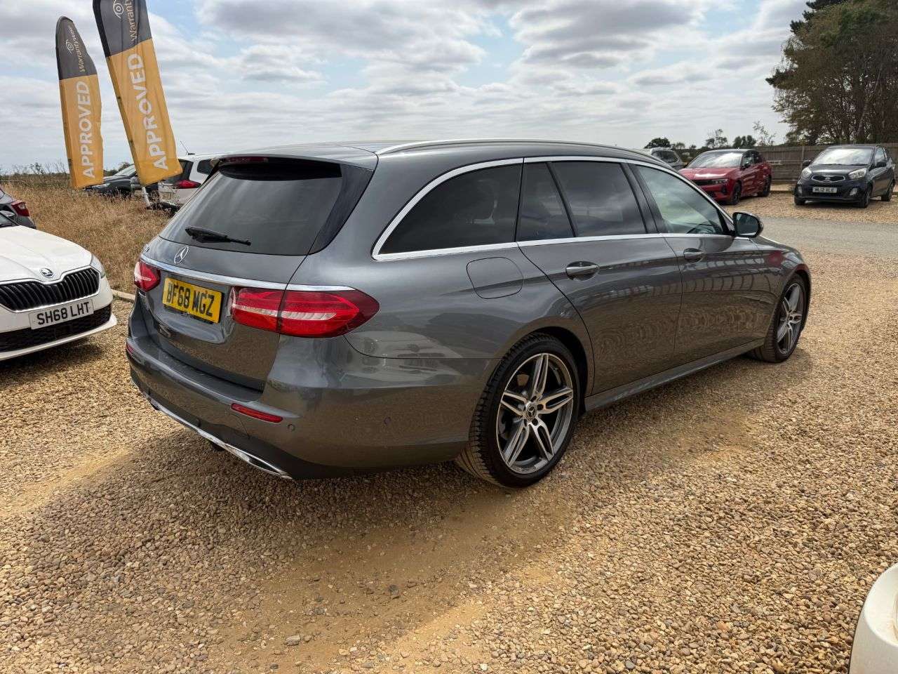 A 2018 MERCEDES-BENZ E CLASS 2.0 E220d AMG Line Estate 5dr Diesel G-Tronic+ Euro 6 (s/s) (194 ps) A 2018 MERCEDES-BENZ E CLASS 2.0 E220d AMG Line Estate 5dr Diesel G-Tronic+ Euro 6 (s/s) (194 ps)