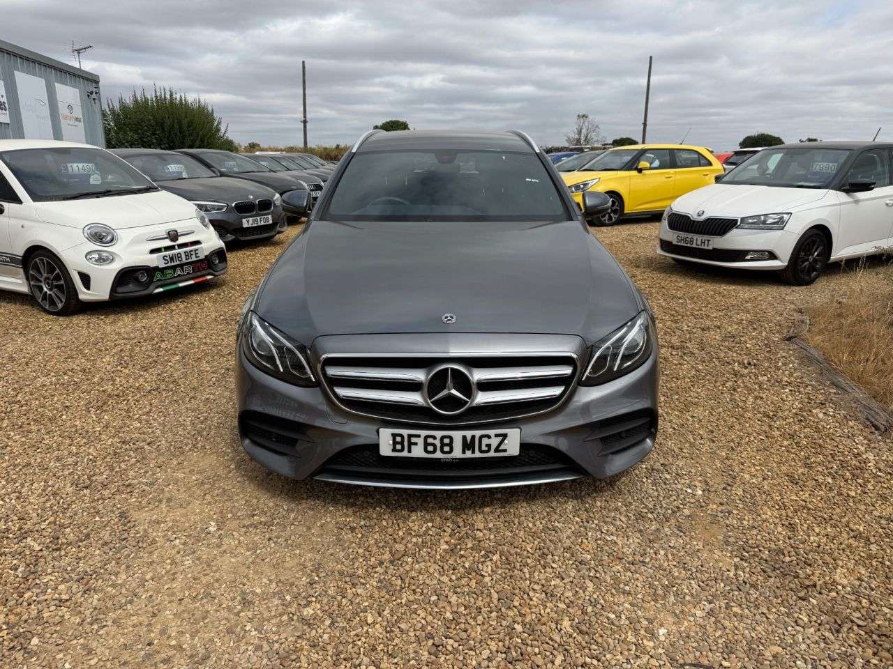 A 2018 MERCEDES-BENZ E CLASS 2.0 E220d AMG Line Estate 5dr Diesel G-Tronic+ Euro 6 (s/s) (194 ps) A 2018 MERCEDES-BENZ E CLASS 2.0 E220d AMG Line Estate 5dr Diesel G-Tronic+ Euro 6 (s/s) (194 ps)