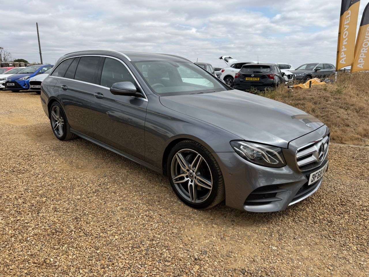 A 2018 MERCEDES-BENZ E CLASS 2.0 E220d AMG Line Estate 5dr Diesel G-Tronic+ Euro 6 (s/s) (194 ps) A 2018 MERCEDES-BENZ E CLASS 2.0 E220d AMG Line Estate 5dr Diesel G-Tronic+ Euro 6 (s/s) (194 ps)