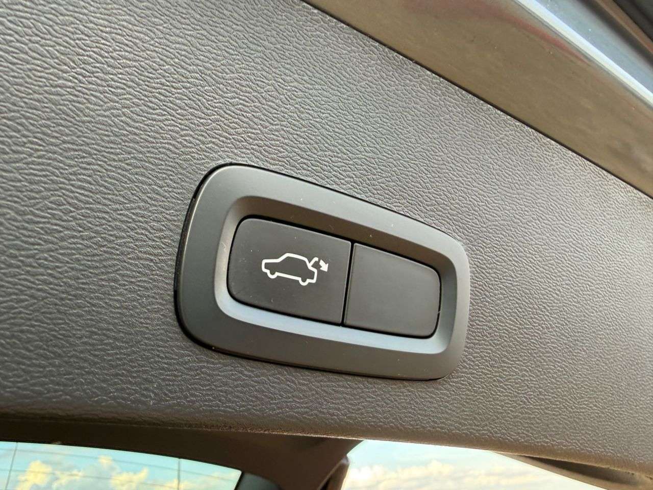 2021 VOLVO XC40 2021 VOLVO XC40