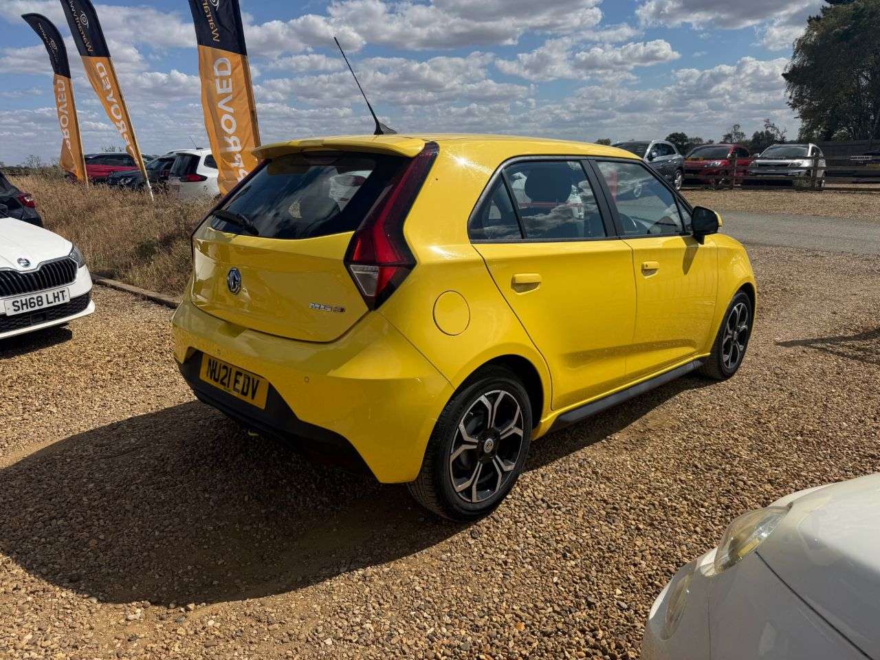 A 2021 MG MG3 1.5 VTi-TECH Excite Hatchback 5dr Petrol Manual Euro 6 (s/s) (106 ps) A 2021 MG MG3 1.5 VTi-TECH Excite Hatchback 5dr Petrol Manual Euro 6 (s/s) (106 ps)