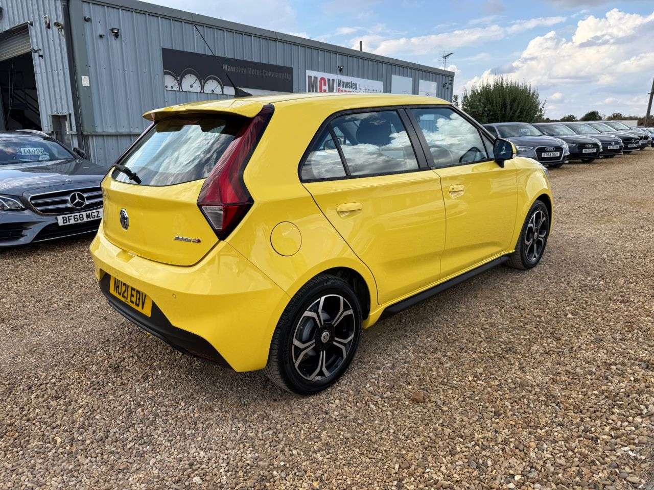 A 2021 MG MG3 1.5 VTi-TECH Excite Hatchback 5dr Petrol Manual Euro 6 (s/s) (106 ps) A 2021 MG MG3 1.5 VTi-TECH Excite Hatchback 5dr Petrol Manual Euro 6 (s/s) (106 ps)