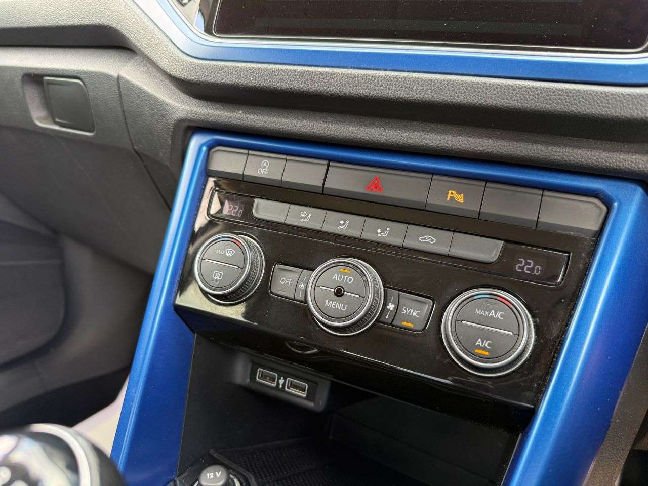 2018 VOLKSWAGEN T-ROC 2018 VOLKSWAGEN T-ROC