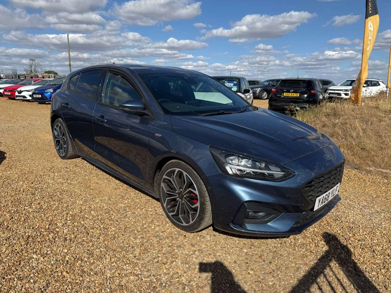 A 2019 FORD FOCUS 1.0T EcoBoost ST-Line X Hatchback 5dr Petrol Manual Euro 6 (s/s) (125 ps) A 2019 FORD FOCUS 1.0T EcoBoost ST-Line X Hatchback 5dr Petrol Manual Euro 6 (s/s) (125 ps)