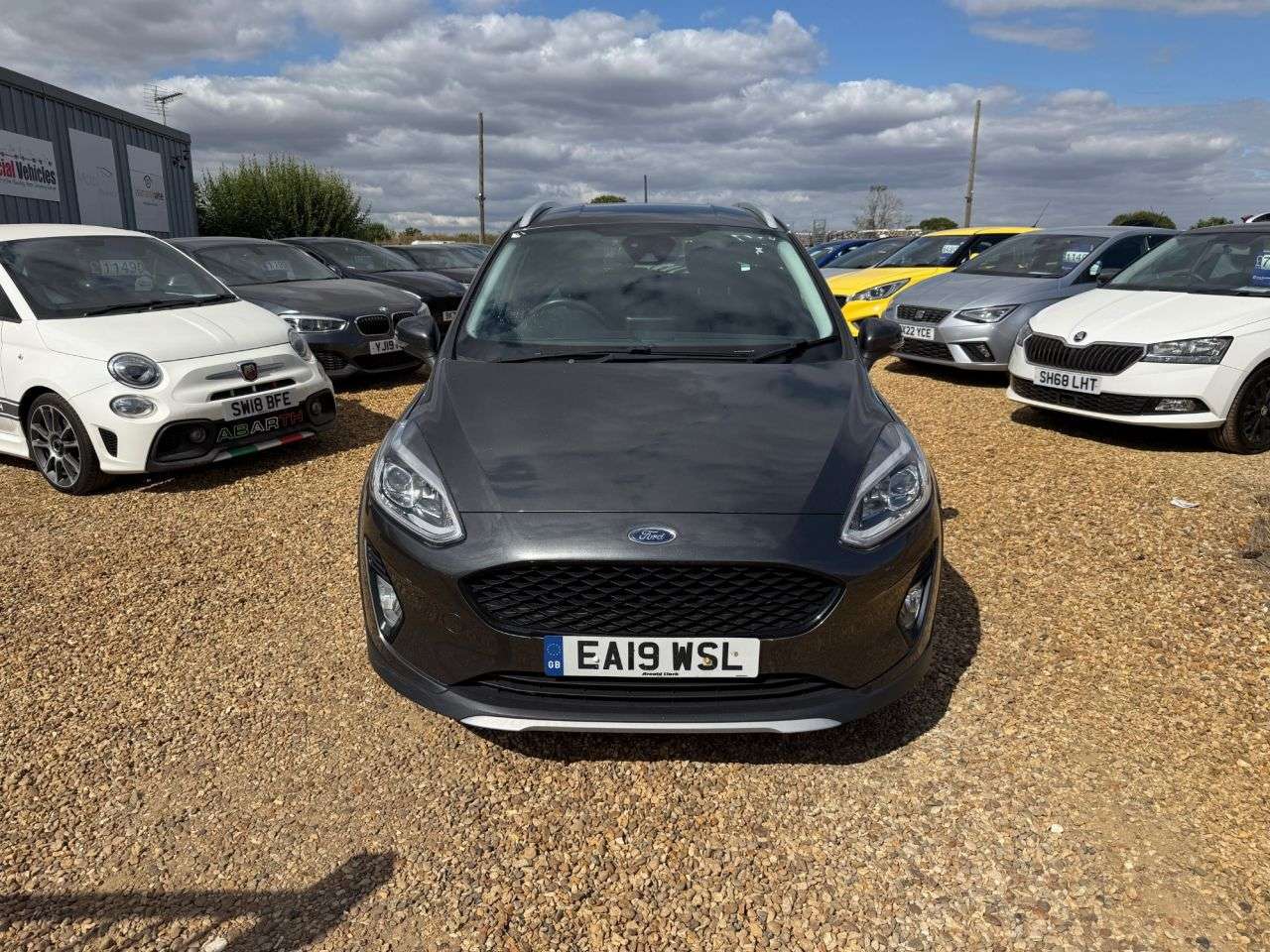 A 2019 FORD FIESTA 1.0T EcoBoost GPF Active X Hatchback 5dr Petrol Manual Euro 6 (s/s) (125 ps A 2019 FORD FIESTA 1.0T EcoBoost GPF Active X Hatchback 5dr Petrol Manual Euro 6 (s/s) (125 ps