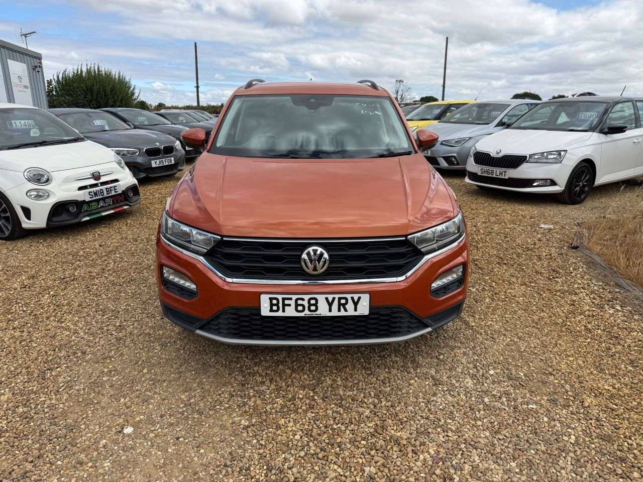 A 2018 VOLKSWAGEN T-ROC 1.5 TSI EVO SE SUV 5dr Petrol Manual Euro 6 (s/s) (150 ps) A 2018 VOLKSWAGEN T-ROC 1.5 TSI EVO SE SUV 5dr Petrol Manual Euro 6 (s/s) (150 ps)