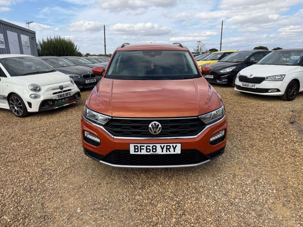 A 2018 VOLKSWAGEN T-ROC 1.5 TSI EVO SE SUV 5dr Petrol Manual Euro 6 (s/s) (150 ps) A 2018 VOLKSWAGEN T-ROC 1.5 TSI EVO SE SUV 5dr Petrol Manual Euro 6 (s/s) (150 ps)