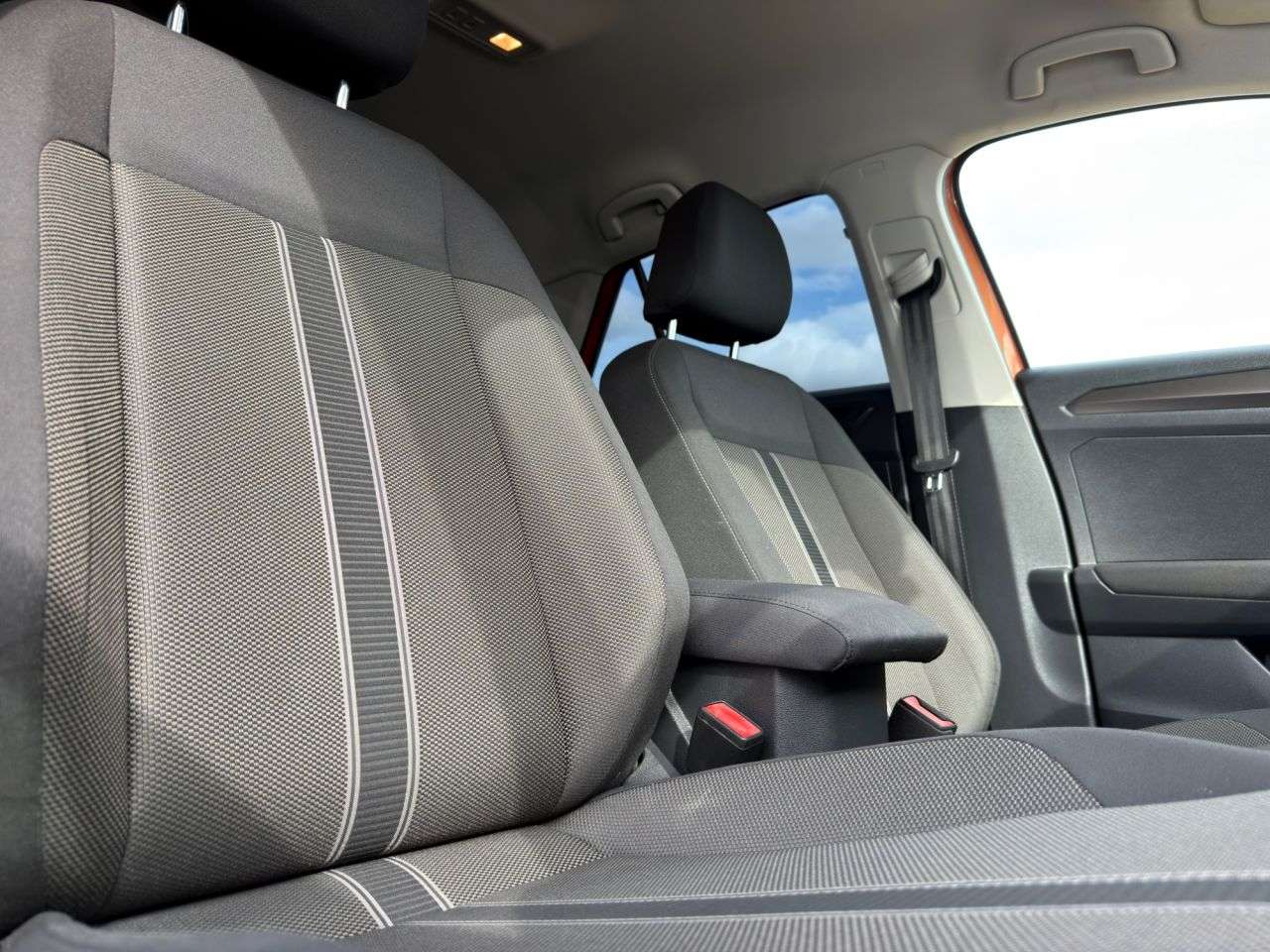2018 VOLKSWAGEN T-ROC 2018 VOLKSWAGEN T-ROC