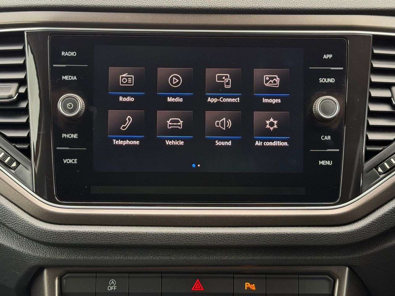 2018 VOLKSWAGEN T-ROC 2018 VOLKSWAGEN T-ROC