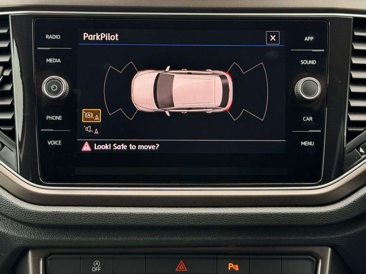 2018 VOLKSWAGEN T-ROC 2018 VOLKSWAGEN T-ROC