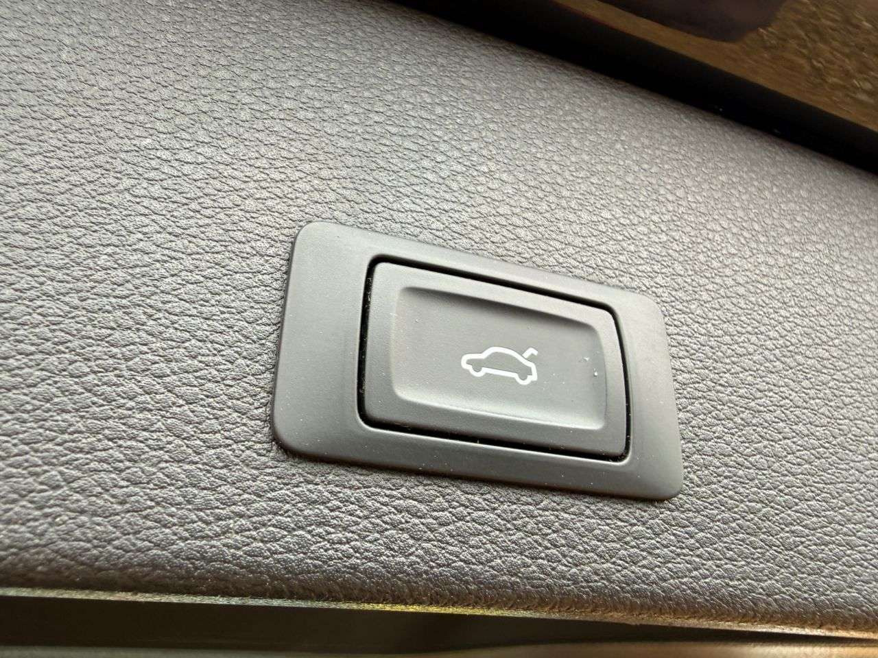 2019 AUDI Q2 2019 AUDI Q2