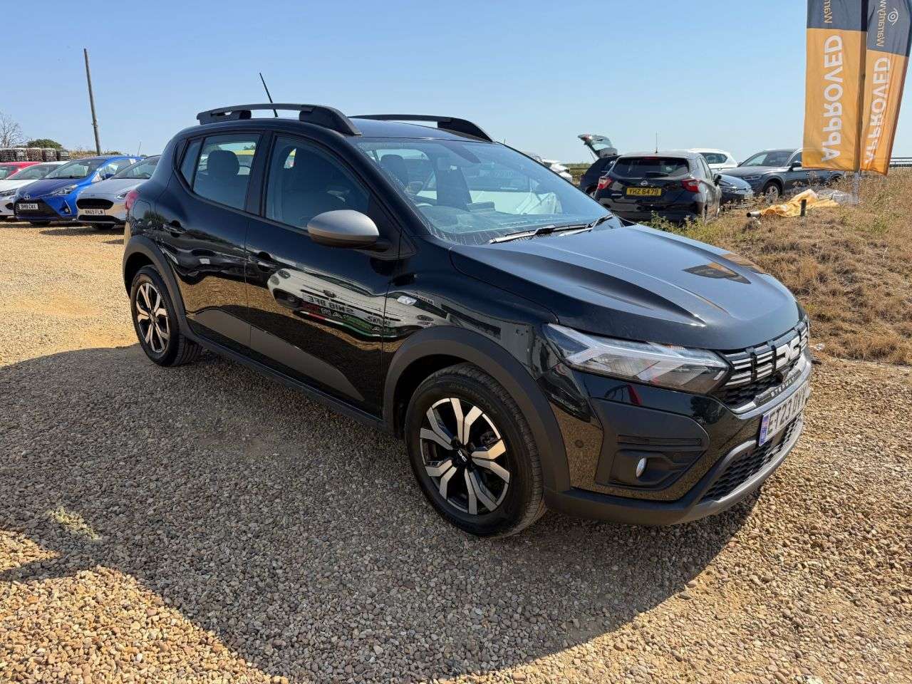 A 2023 DACIA SANDERO STEPWAY 1.0 TCe Journey Hatchback 5dr Petrol Manual Euro 6 (s/s) (90 ps) A 2023 DACIA SANDERO STEPWAY 1.0 TCe Journey Hatchback 5dr Petrol Manual Euro 6 (s/s) (90 ps)