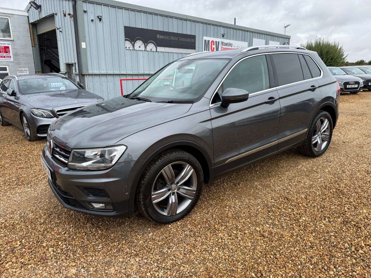 A 2019 VOLKSWAGEN TIGUAN 2.0 TDI Match SUV 5dr Diesel DSG Euro 6 (s/s) (150 ps) A 2019 VOLKSWAGEN TIGUAN 2.0 TDI Match SUV 5dr Diesel DSG Euro 6 (s/s) (150 ps)