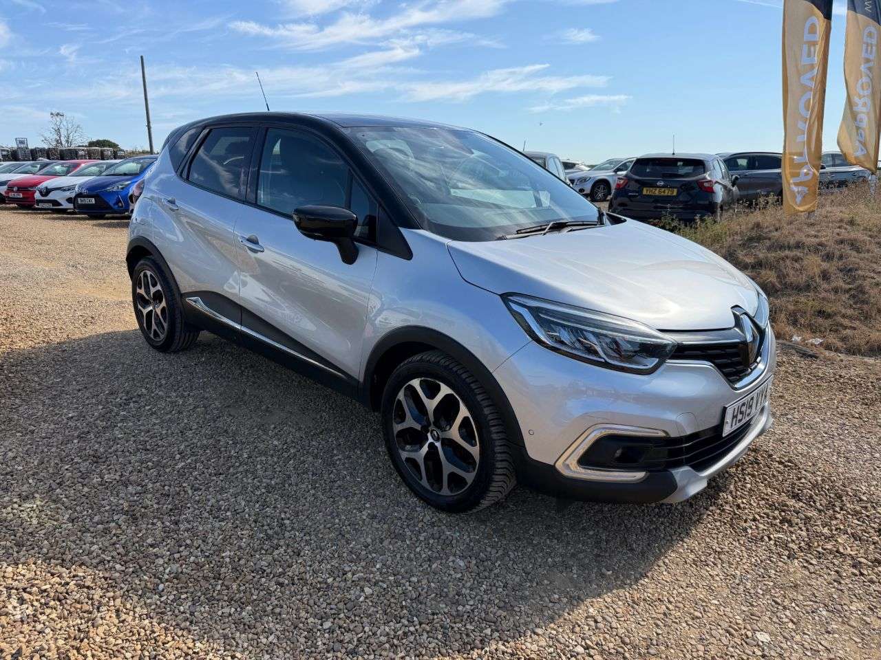 A 2019 RENAULT CAPTUR 1.5 dCi ENERGY GT Line SUV 5dr Diesel Manual Euro 6 (s/s) (90 ps) A 2019 RENAULT CAPTUR 1.5 dCi ENERGY GT Line SUV 5dr Diesel Manual Euro 6 (s/s) (90 ps)