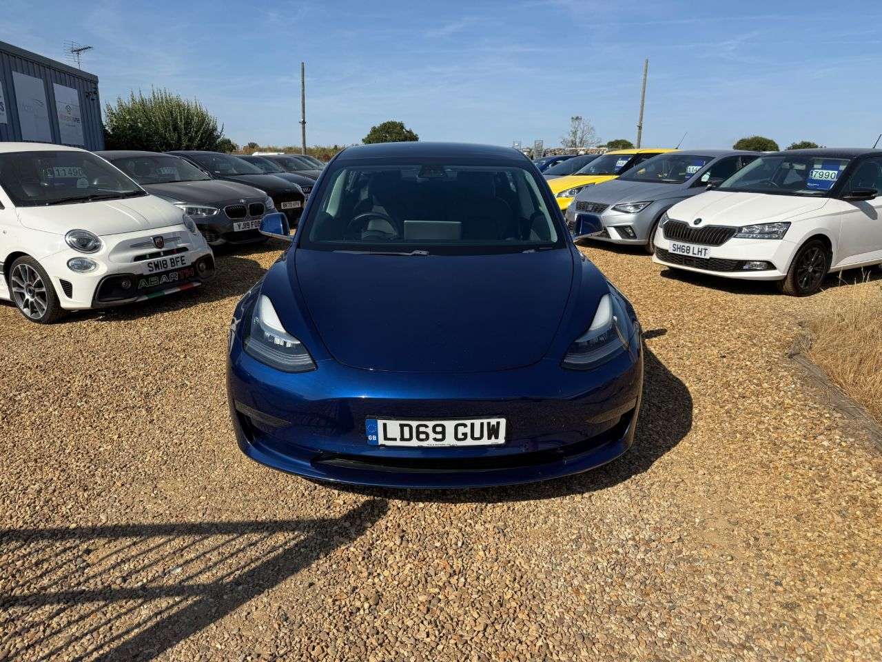 A 2019 TESLA MODEL 3 (Dual Motor) Long Range Saloon 4dr Electric Auto 4WDE (346 ps) A 2019 TESLA MODEL 3 (Dual Motor) Long Range Saloon 4dr Electric Auto 4WDE (346 ps)