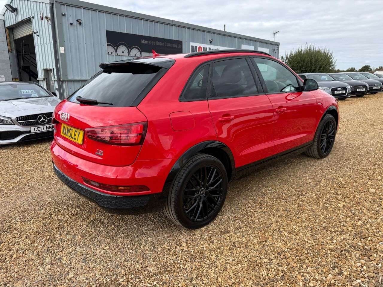 A 2017 AUDI Q3 2.0 TDI Black Edition SUV 5dr Diesel S Tronic quattro Euro 6 (s/s) (184 ps) A 2017 AUDI Q3 2.0 TDI Black Edition SUV 5dr Diesel S Tronic quattro Euro 6 (s/s) (184 ps)