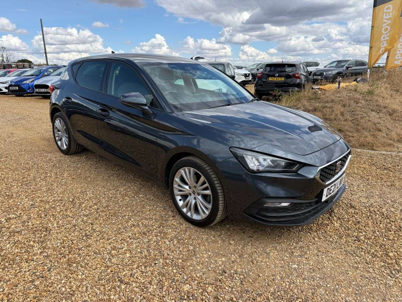A 2021 SEAT LEON 1.0 TSI EVO SE Dynamic Hatchback 5dr Petrol Manual Euro 6 (s/s) (110 ps) A 2021 SEAT LEON 1.0 TSI EVO SE Dynamic Hatchback 5dr Petrol Manual Euro 6 (s/s) (110 ps)
