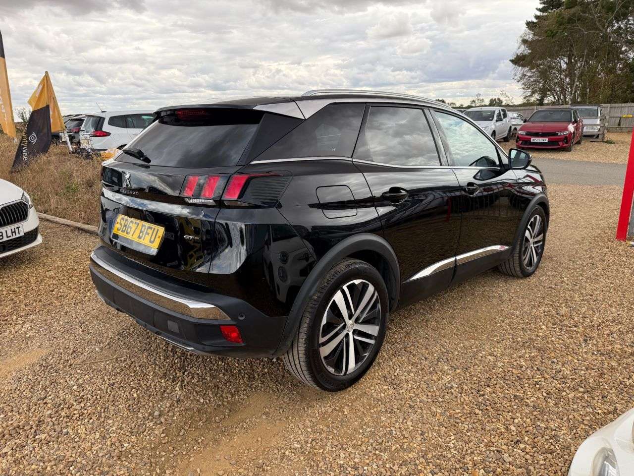 A 2017 PEUGEOT 3008 2.0 BlueHDi GT SUV 5dr Diesel EAT Euro 6 (s/s) (180 ps) A 2017 PEUGEOT 3008 2.0 BlueHDi GT SUV 5dr Diesel EAT Euro 6 (s/s) (180 ps)