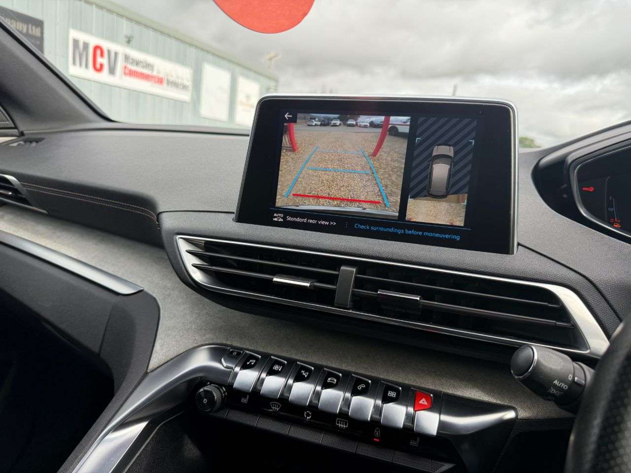 2017 PEUGEOT 3008 2017 PEUGEOT 3008