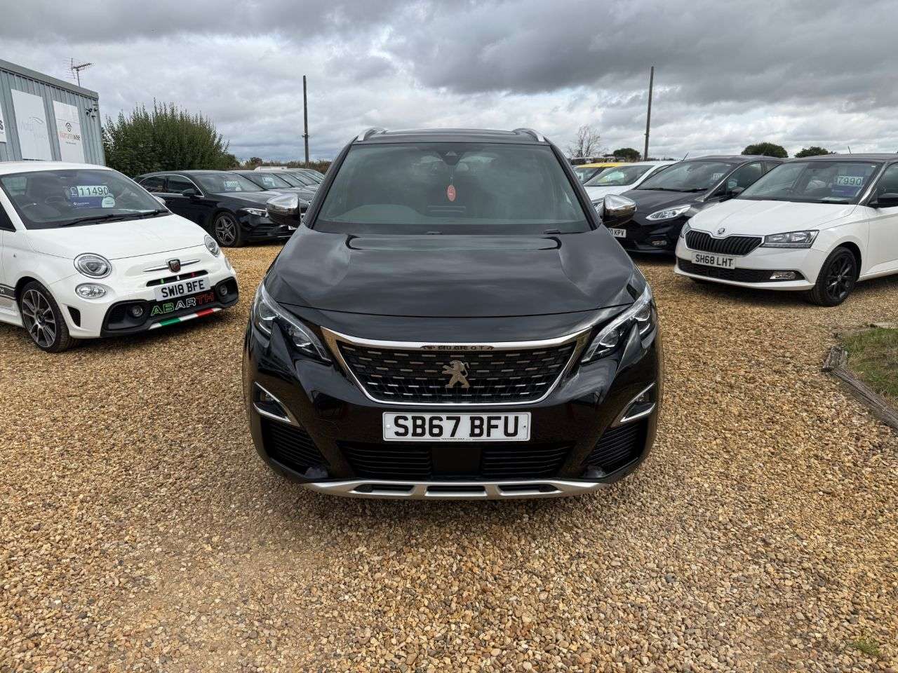 A 2017 PEUGEOT 3008 2.0 BlueHDi GT SUV 5dr Diesel EAT Euro 6 (s/s) (180 ps) A 2017 PEUGEOT 3008 2.0 BlueHDi GT SUV 5dr Diesel EAT Euro 6 (s/s) (180 ps)