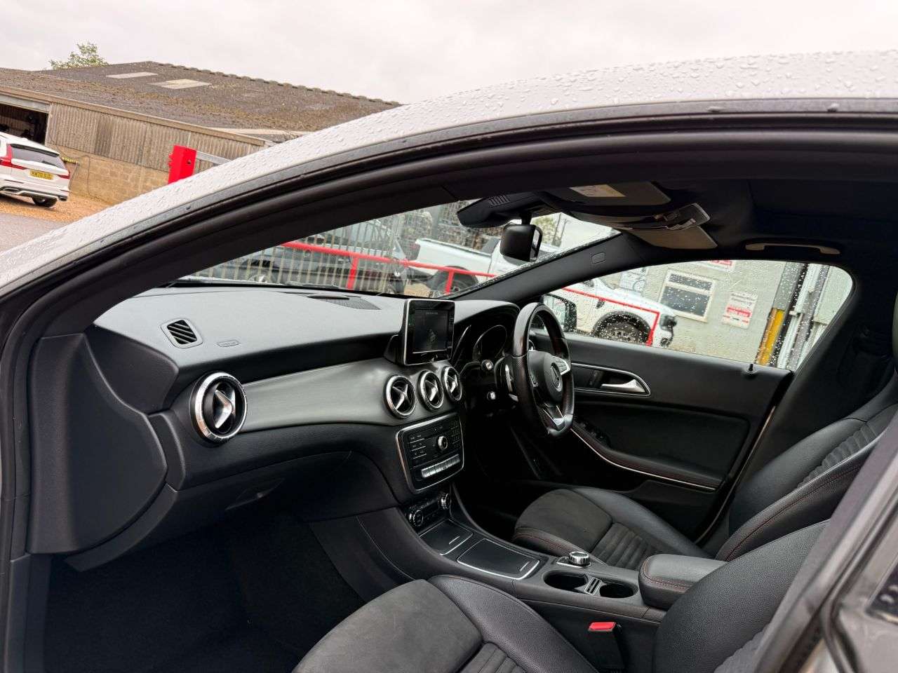 A 2017 MERCEDES-BENZ CLA 2.1 CLA220d AMG Line Shooting Brake 5dr Diesel 7G-DCT Euro 6 (s/s) (177 ps) A 2017 MERCEDES-BENZ CLA 2.1 CLA220d AMG Line Shooting Brake 5dr Diesel 7G-DCT Euro 6 (s/s) (177 ps)