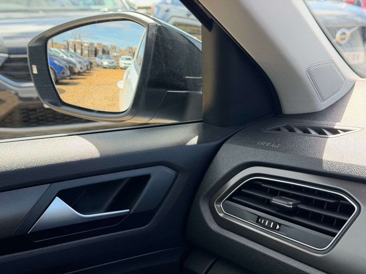 2018 VOLKSWAGEN T-ROC 2018 VOLKSWAGEN T-ROC