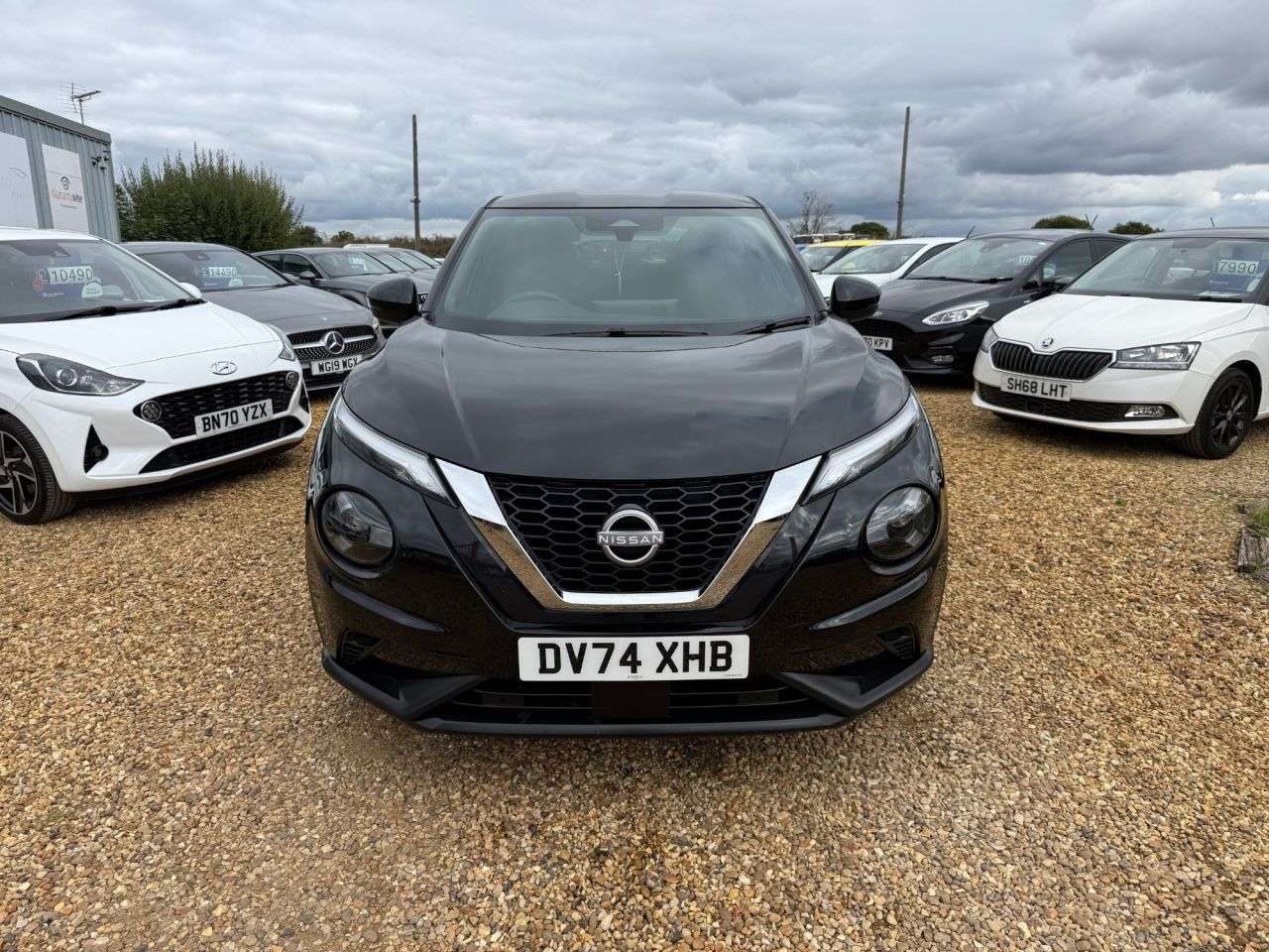 A 2024 NISSAN JUKE 1.0 DIG-T N-Connecta SUV 5dr Petrol Manual Euro 6 (s/s) (114 ps) A 2024 NISSAN JUKE 1.0 DIG-T N-Connecta SUV 5dr Petrol Manual Euro 6 (s/s) (114 ps)