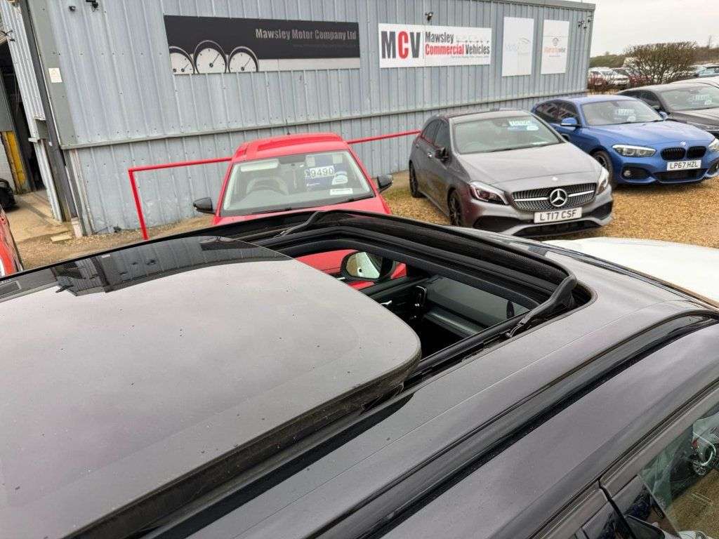 2018 VOLVO XC40 2018 VOLVO XC40