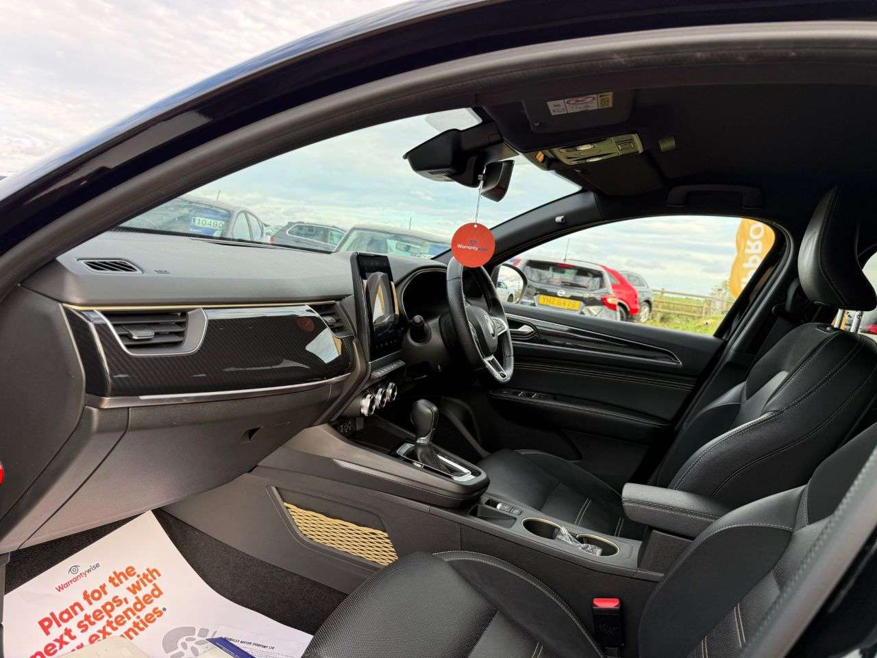 A 2023 RENAULT ARKANA 1.6 E-TECH E-Tech engineered SUV 5dr Petrol Hybrid Auto 2WD Euro 6 (s/s) (1 A 2023 RENAULT ARKANA 1.6 E-TECH E-Tech engineered SUV 5dr Petrol Hybrid Auto 2WD Euro 6 (s/s) (1