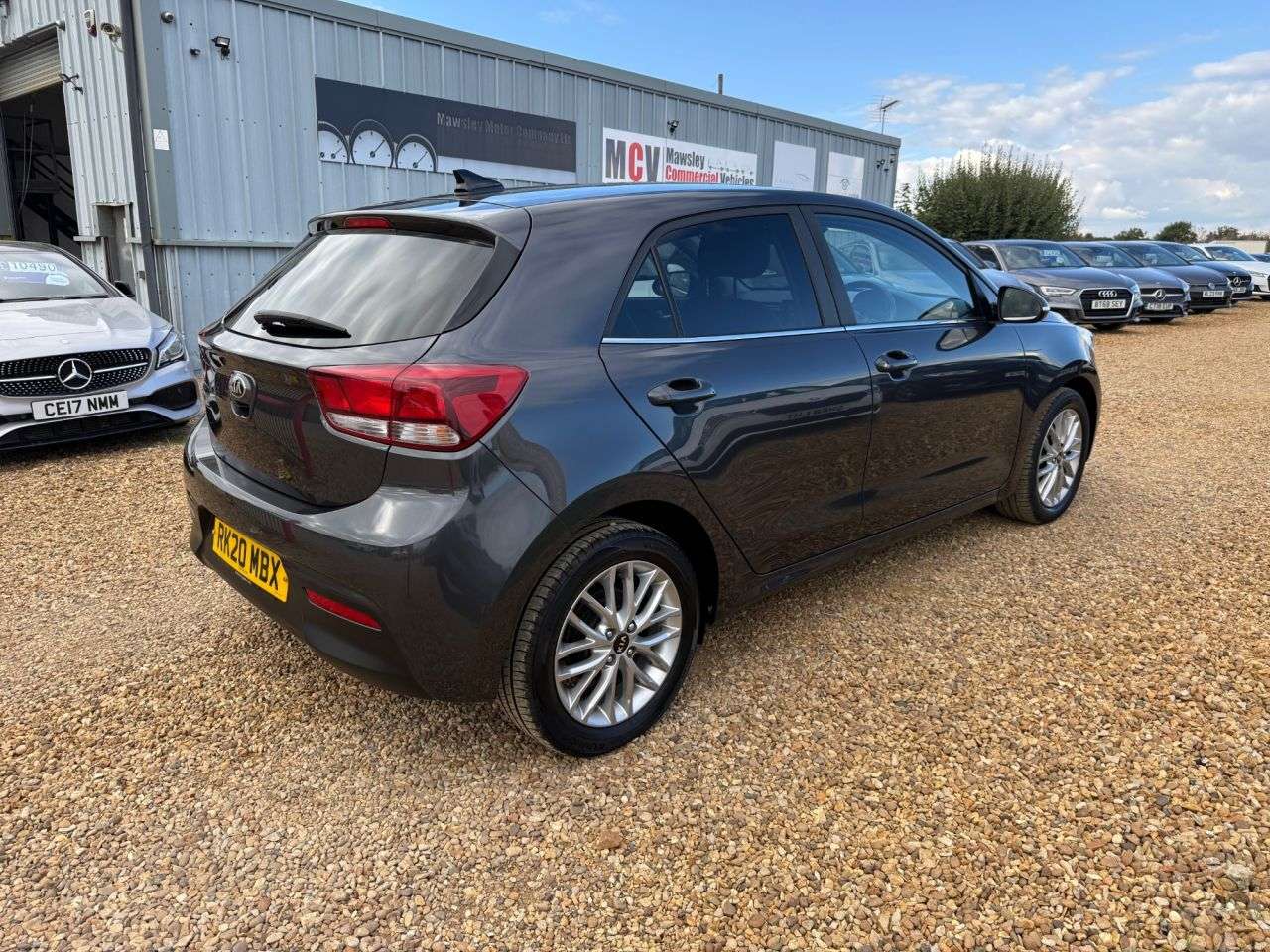 A 2020 KIA RIO 1.0 T-GDi 3 Hatchback 5dr Petrol Manual Euro 6 (s/s) (99 bhp) A 2020 KIA RIO 1.0 T-GDi 3 Hatchback 5dr Petrol Manual Euro 6 (s/s) (99 bhp)
