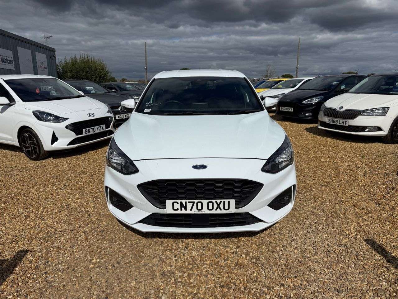 A 2020 FORD FOCUS 1.0T EcoBoost ST-Line Hatchback 5dr Petrol Auto Euro 6 (s/s) (125 ps) A 2020 FORD FOCUS 1.0T EcoBoost ST-Line Hatchback 5dr Petrol Auto Euro 6 (s/s) (125 ps)