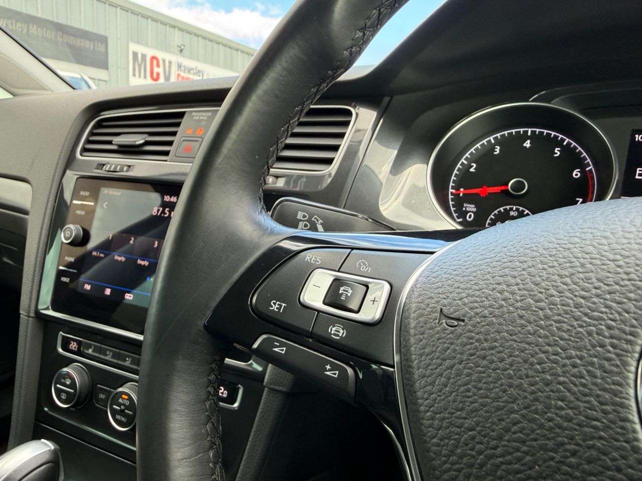 2020 VOLKSWAGEN GOLF 2020 VOLKSWAGEN GOLF
