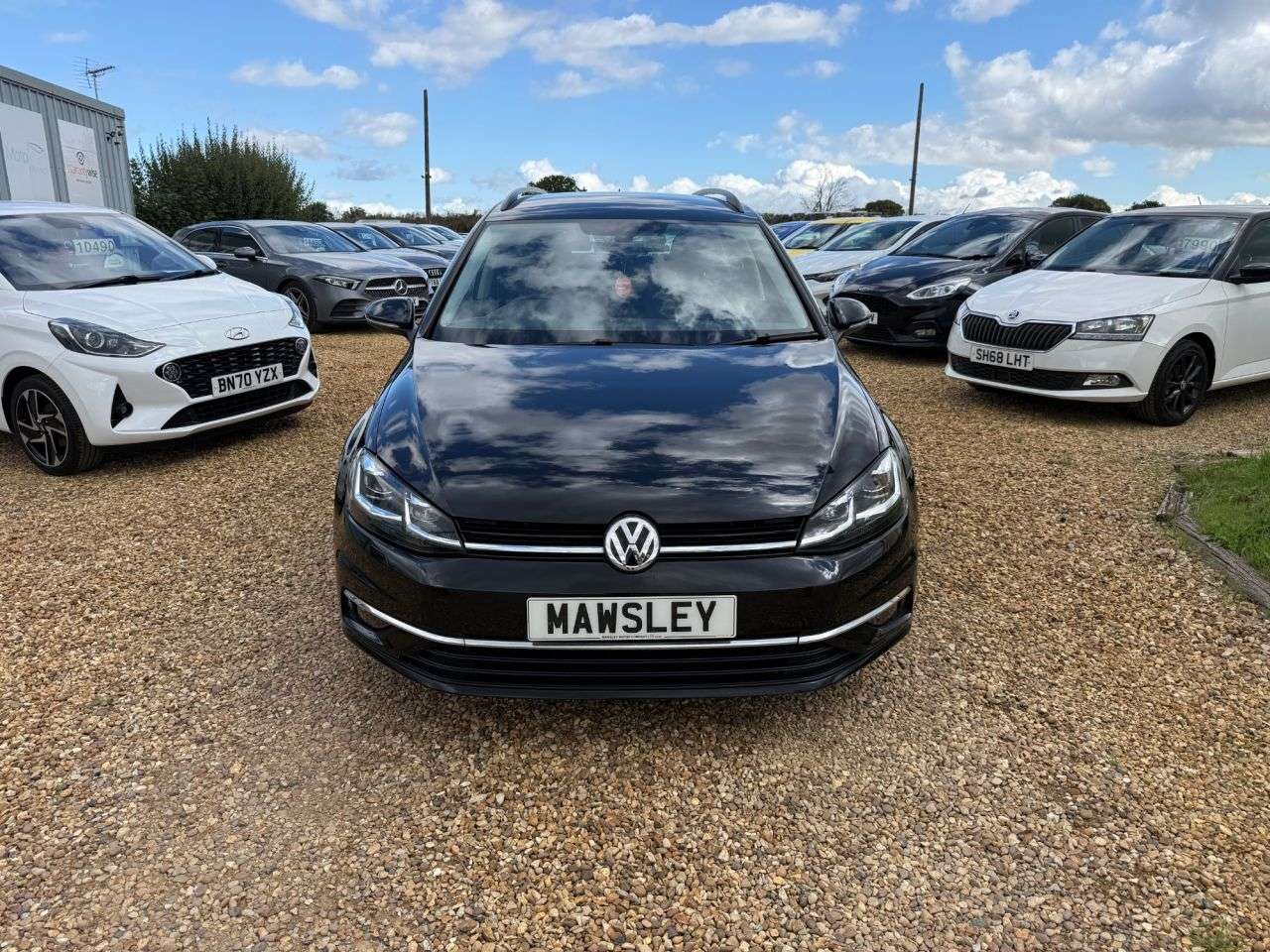 A 2020 VOLKSWAGEN GOLF 1.5 TSI EVO Match Edition Estate 5dr Petrol DSG Euro 6 (s/s) (150 ps) A 2020 VOLKSWAGEN GOLF 1.5 TSI EVO Match Edition Estate 5dr Petrol DSG Euro 6 (s/s) (150 ps)