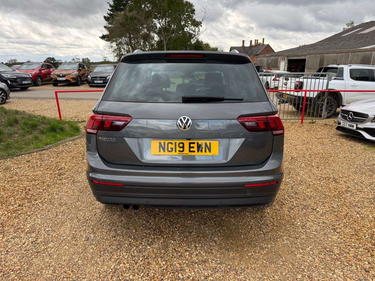 2019 VOLKSWAGEN TIGUAN 2019 VOLKSWAGEN TIGUAN