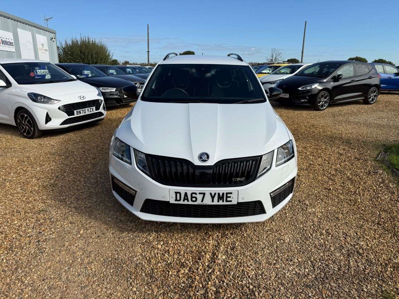 A 2017 SKODA OCTAVIA 2.0 TSI vRS Estate 5dr Petrol Manual Euro 6 (s/s) (245 ps) A 2017 SKODA OCTAVIA 2.0 TSI vRS Estate 5dr Petrol Manual Euro 6 (s/s) (245 ps)