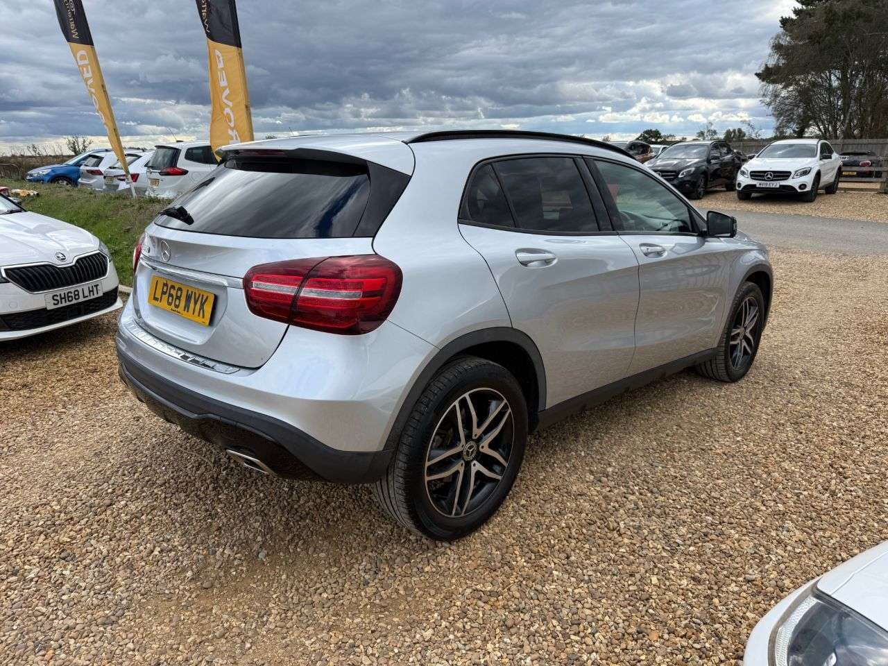 A 2018 MERCEDES-BENZ GLA 1.6 GLA180 Urban Edition SUV 5dr Petrol Manual Euro 6 (s/s) (122 ps) A 2018 MERCEDES-BENZ GLA 1.6 GLA180 Urban Edition SUV 5dr Petrol Manual Euro 6 (s/s) (122 ps)