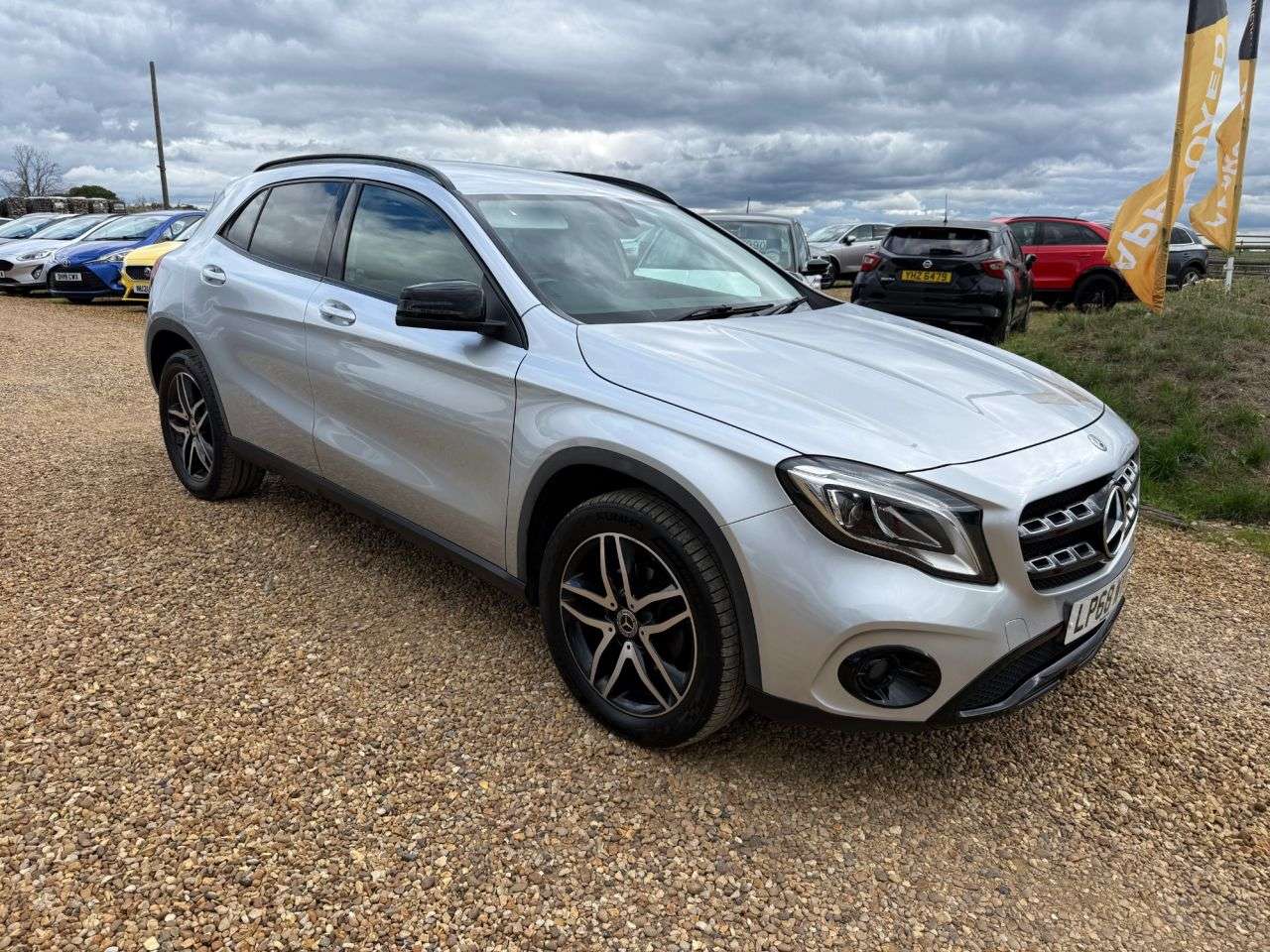 A 2018 MERCEDES-BENZ GLA 1.6 GLA180 Urban Edition SUV 5dr Petrol Manual Euro 6 (s/s) (122 ps) A 2018 MERCEDES-BENZ GLA 1.6 GLA180 Urban Edition SUV 5dr Petrol Manual Euro 6 (s/s) (122 ps)
