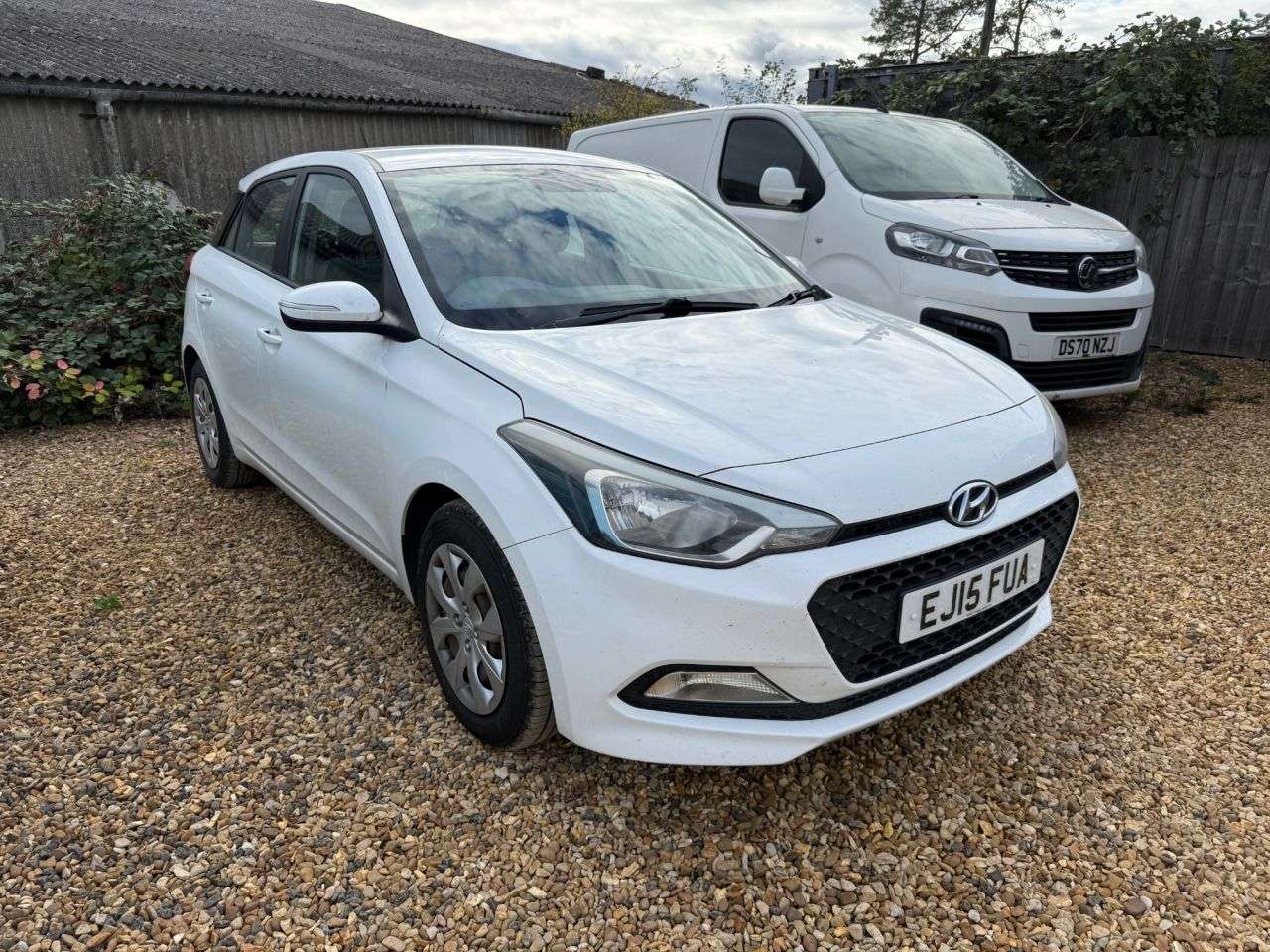 A 2015 HYUNDAI I20 1.1L 5d 74 BHP A 2015 HYUNDAI I20 1.1L 5d 74 BHP